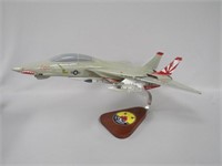 1/32 SCALE DISPLAY MODEL AIRCRAFT: