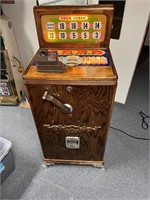 1930's Wooden Jumbo Parade Slot Machine