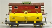 a/ LIONEL & IVES 190 & 195 FREIGHT CARS