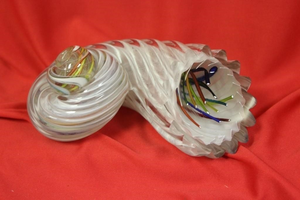 A Breathtaking Art Glass Snail