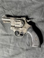 Olympic 6 starter pistol.