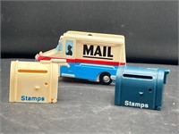 1996 USPS MAGNETS / clip stamp holder
