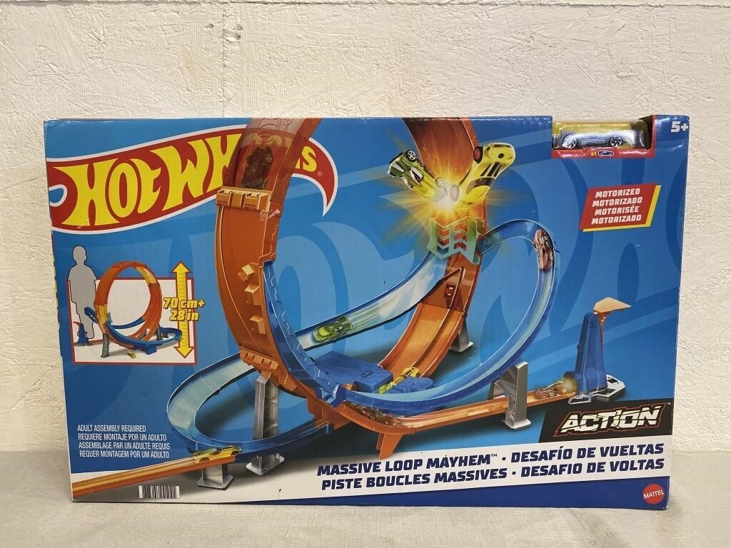 Hotwheels Massive Loop Mayhem Kit Ages 5+