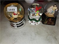 3 Vintage Holiday Snow Globes