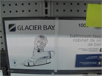 New Glacier Bay 1-Handle Low Arc Bathroom Faucet *