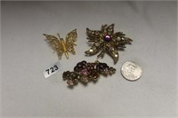 LOT OF VINTAGE BROOCHES GOLD TONE
