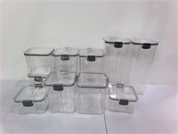 Food storage containers