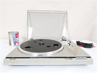 Tourne-disques Technics #SL-Q200 -