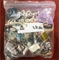 BAG OF ASSORTED ESTATE JEWELRY LOT #E (3.8LBS)
