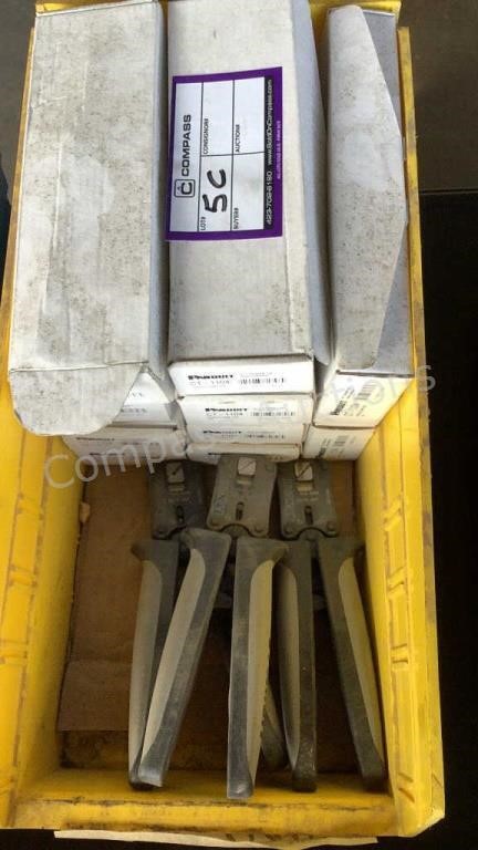 (13) Panduit Crimping Tools CT-1104