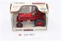 1/16 Scale Farmall Cub Tractor