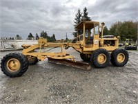 Caterpillar #12 Road Grader