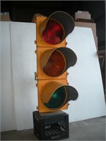 Traffic Light With Mount