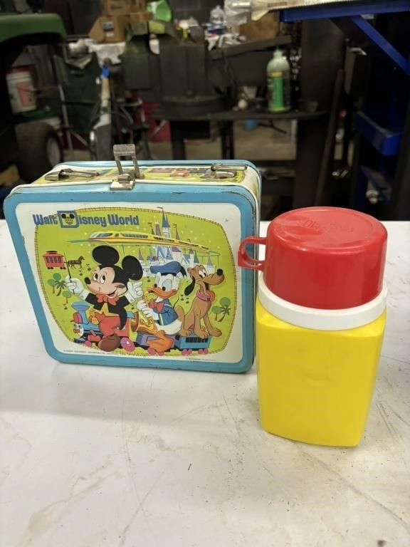 walt disney world metal lunch box with thermos,