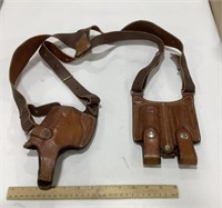 Leather shoulder holster w/ double magazine