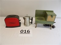 Vintage Child's Toaster, Percolator & Elec. Stove