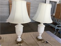 Lot of 2 Vintage Table Lamps w/ Shades