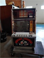High Fives slot machine