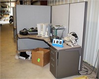 3-Workstation Cubicle, nice condition