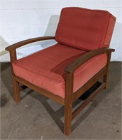 (L) Scancon Patio Chair. 28x34x29