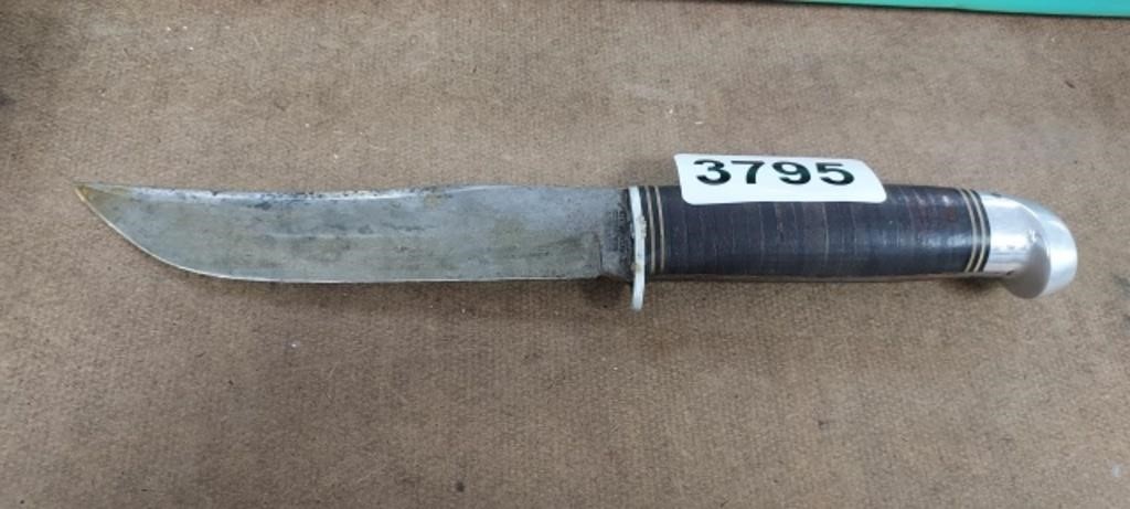 KNIFE COLLECTION ONLINE AUCTION BY GO SOUTH AUCTIONS