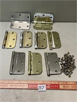 LOT OF DOOR HINGES