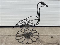 Metal goose planter/garden decor