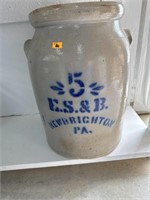 Antique NewBrighton 5 gallon crock with salt