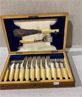 Antique English plate cutlery set with knives,