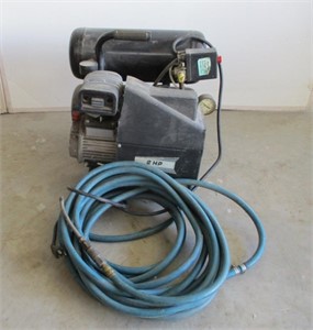 2 hp Air compesser with hose