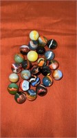 25 Peltier rainbos mint condition marbles