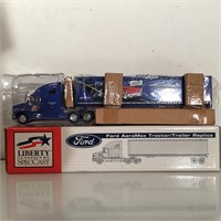 FORD AEROMAX TRACTOR TRAILER 1:64 DIE CAST MODEL