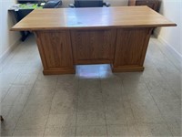 Oak Executive Desk, 72"x 36"x 31"