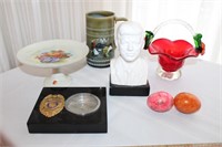 LOT OF ASSORTED PORCELAIN & GLASS