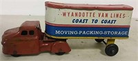 Wyandotte Coast to Coast moving/packing truck