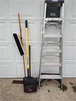 Husky Ladder and Handled Items