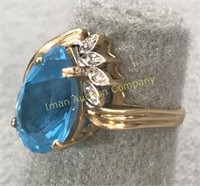 14kt Gold Ring w/ Aquamarine Stone sz 8