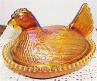 Vintage Carnival Glass Hen