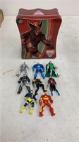 Lot of miniature X-men figures with wolverine
