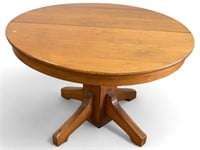 Antique Wood round top table
