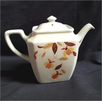 1930's Hall Autumn Leaf Newport teapot with lid