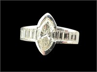18K MARQUIS AND BAGUETTE DIAMOND RING