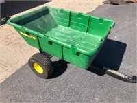 JOHN DEERE 10P TILT GARDEN TRAILER, 4' X 33" X 12"