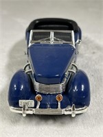 1937 cord 812 convertible die-cast