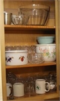 contents of kitchen cabinets that are in photos