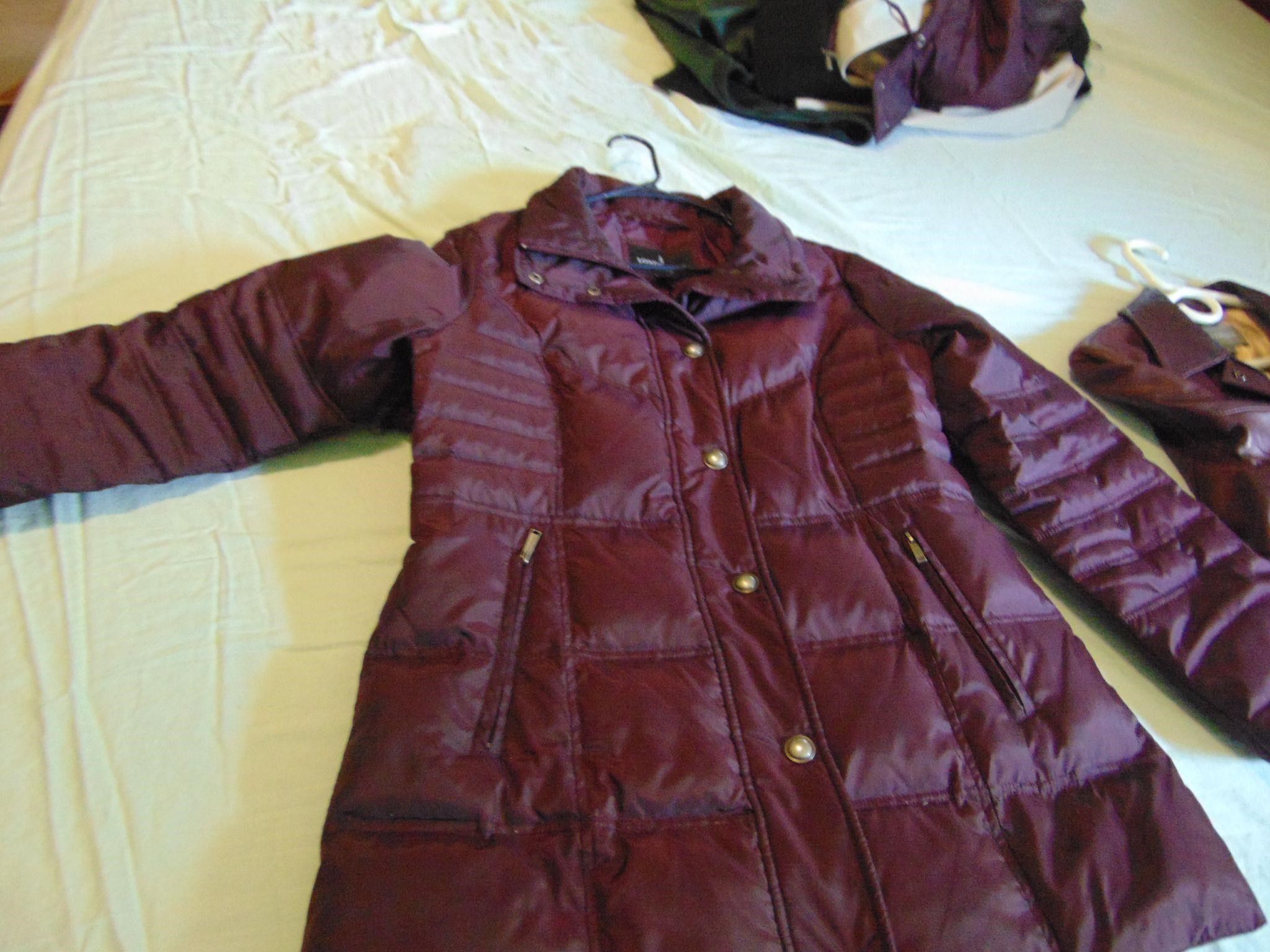 Ann Taylo Sz M Leather Jacket - very nice