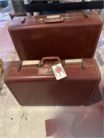 Vintage two-piece Samsonite luggage