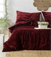 Queen size bedding with comforter, pillow shams