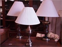 Pair of wood and brass table lamps with