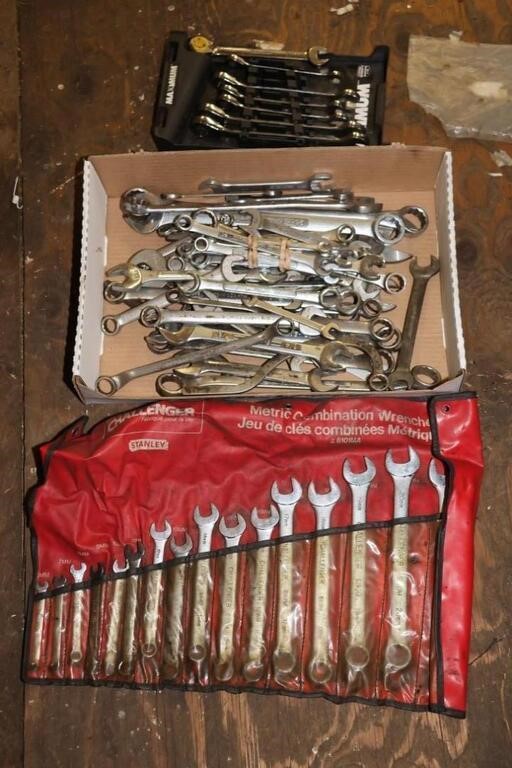 BOX OF WRENCHES